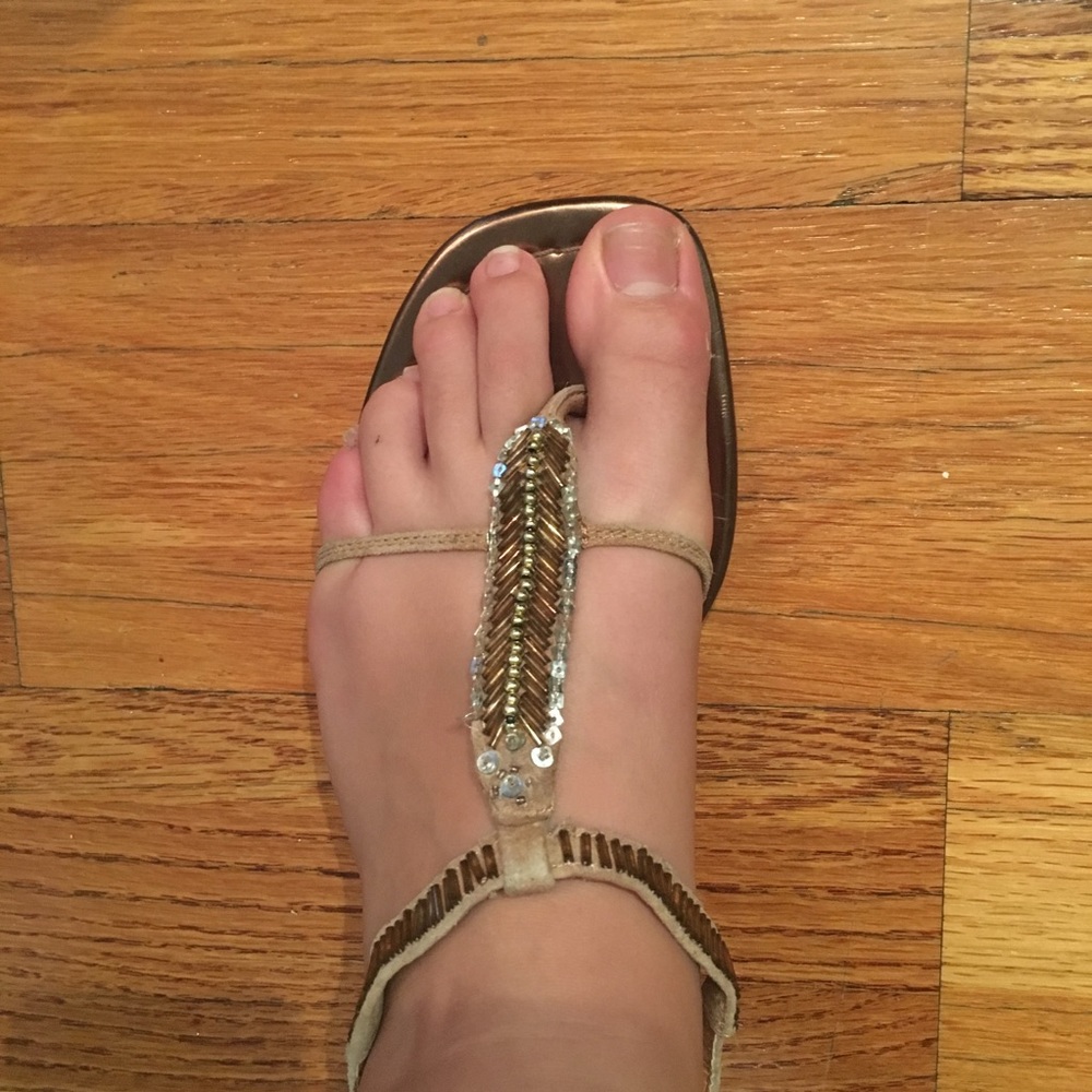 EUC Express Gold Brown Sequin Beaded Suede Flat Sandal Size 7